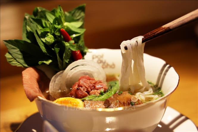 Pho Bo (Beef noodle soup) at Pot Au Pho restaurant. VNA Photo: Hồng Đạt