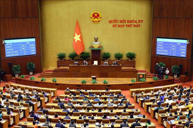 Newly-elected Chairman of the National Assembly Tran Thanh Man makes the speech on taking office. VNA Photo