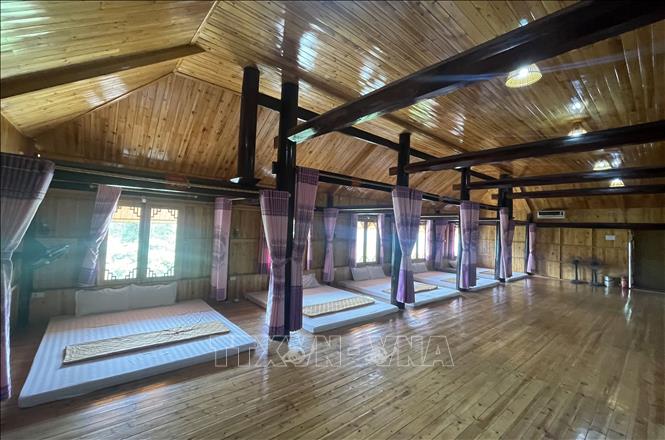 Homestay Huấn Thanh tại xã Na Hối, huyện Bắc Hà được đầu tư bài bản, sẵn sàng đón khách du lịch trong nước và quốc tế đến nghỉ dưỡng. Ảnh: Quốc Khánh - TTXVN