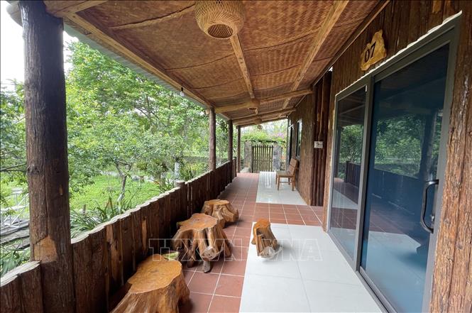 Homestay Huấn Thanh tại xã Na Hối, huyện Bắc Hà được đầu tư bài bản, sẵn sàng đón khách du lịch trong nước và quốc tế đến nghỉ dưỡng. Ảnh: Quốc Khánh - TTXVN