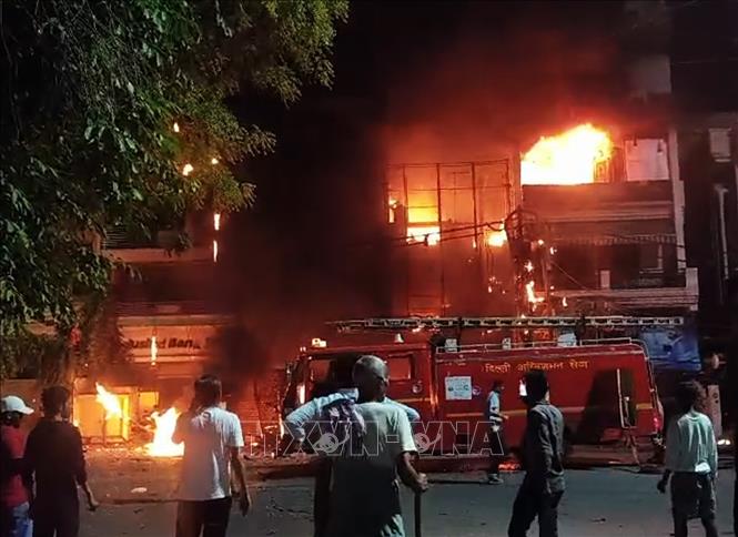 Hiện trường vụ cháy bệnh viện nhi ở thủ đô New Delhi, Ấn Độ ngày 26/5/2024. Ảnh: ANI/TTXVN
