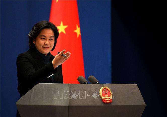 (Tư liệu) Bà Hoa Xuân Oánh, khi giữ chức người phát ngôn Bộ ngoại giao Trung Quốc, phát biểu họp báo tại Bắc Kinh ngày 24/2/2022. Ảnh: AFP/TTXVN