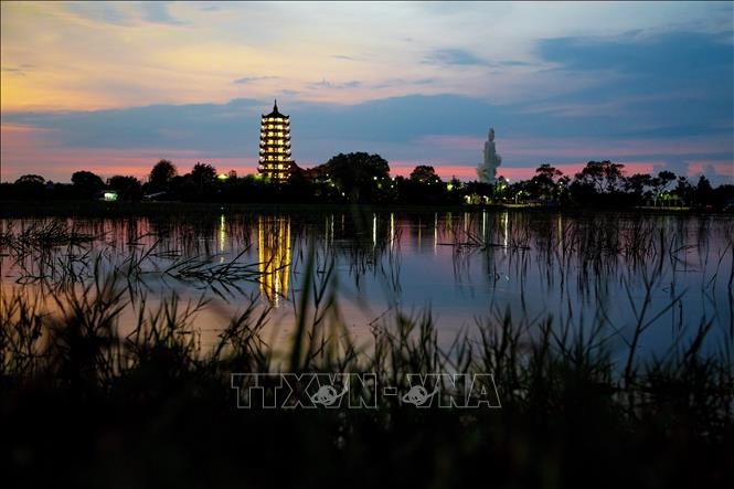 Thien Lam - Go Ken pagoda is situated in Long Thanh Trung ward, Hoa Thanh town, Tay Ninh province, about 6 - 8 km from Tay Ninh city. VNA Photo: Giang Phương