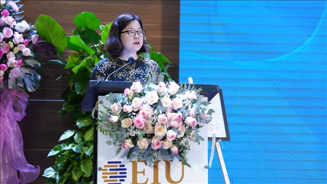 Phó Giáo sư – Tiến sĩ Lê Ngọc Quỳnh Lam, Giám đốc Trung tâm Kiểm định chất lượng giáo dục Đại học quốc gia Thành phố Hồ Chí Minh phát biểu. Ảnh: Dương Chí Tưởng-TTXVN 