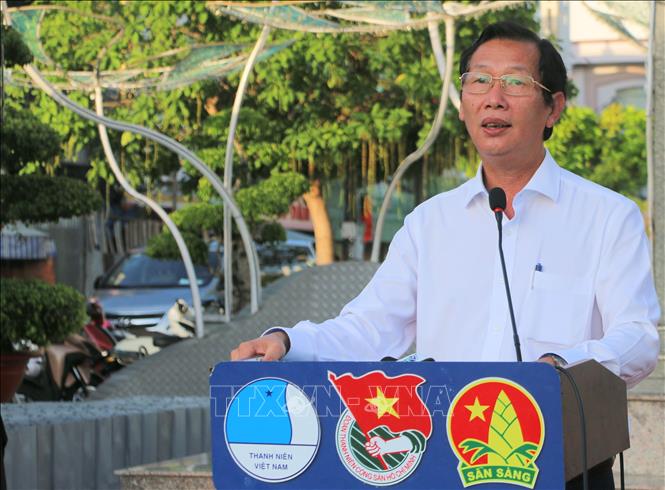 Phó Chủ tịch UBND tỉnh An Giang Lê Văn Phước, Trưởng Ban Chỉ đạo Sinh hoạt hè tỉnh An Giang năm 2024, phát biểu tại lễ ra quân. Ảnh: Công Mạo - TTXVN