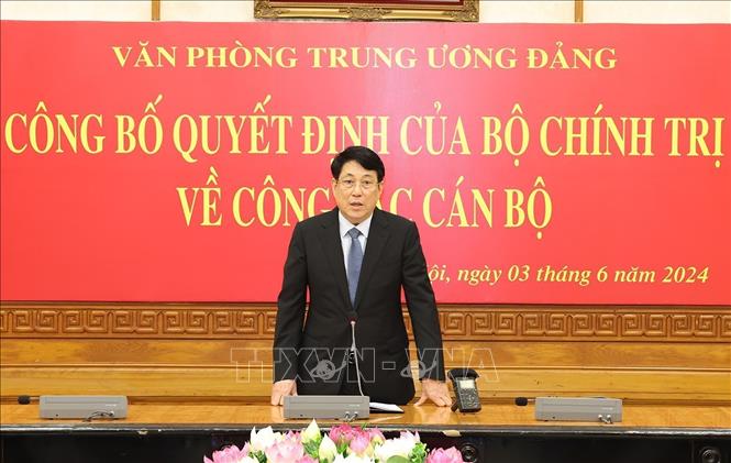 Đại tướng Lương Cường, Ủy viên Bộ Chính trị, Thường trực Ban Bí thư phát biểu tại buổi lễ. Ảnh: Trí Dũng –TTXVN