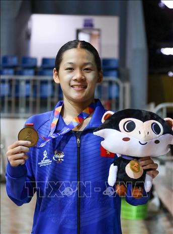 Vận động viên Nguyễn Thúy Hiền (Việt Nam) đoạt hai huy chương Vàng nội dung bơi ếch nữ 50m với thành tích 32,7 giây và bơi 100m tự do với thành tích 56, 62 giây. Ảnh: Trần Lê Lâm - TTXVN 