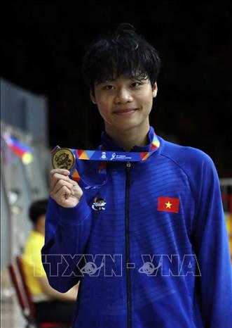 Vận động viên Trịnh Trương Vinh (Việt Nam) đoạt huy chương Vàng nội dung 200m bơi ngửa nam với thành tích 2 phút 6 giây 66. Ảnh: Trần Lê Lâm - TTXVN 