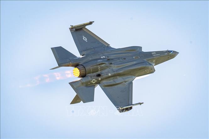 (Tư liệu) Máy bay chiến đấu tàng hình F-35 Lightning II do Hãng Lockheed Martin của Mỹ sản xuất. Ảnh: PAP/TTXVN