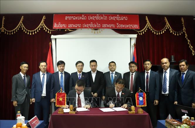Signing a cooperation agreement for 2024-2029. VNA Photo: Phạm Kiên 