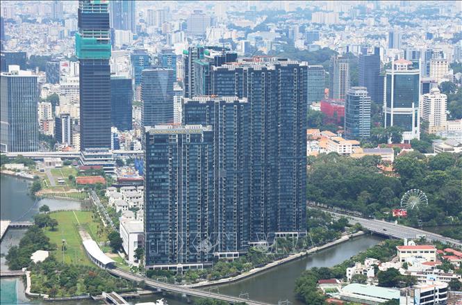 Dự án cao cấp Vinhomes Golden River ngay sông Sài Gòn, gần trung tâm Quận 1, Thành phố Hồ Chí Minh. Ảnh: Hồng Đạt - TTXVN 
