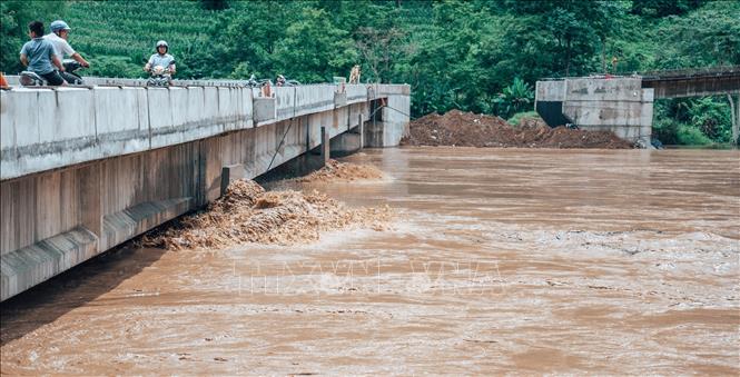 Mưa lớn khiến mực nước sông Gâm đoạn qua huyện Bảo Lâm tiếp tục dâng cao. Ảnh: Bảo Chung/TTXVN phát