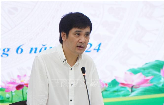 Ông Trần Công Thắng, Viện trưởng Viện Chính sách và Chiến lược Phát triển nông nghiệp nông thôn, phát biểu tại buổi làm việc. Ảnh: Nhựt An - TTXVN