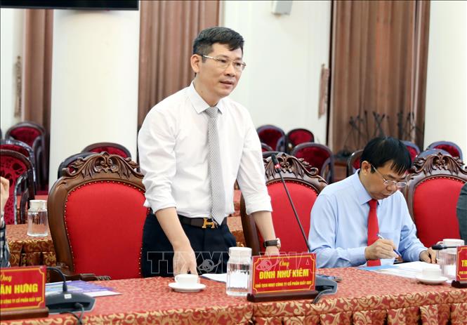 Chủ tịch Hội đồng quản trị Công ty cổ phần giấy GĐT Đinh Như Kiêm phát biểu. Ảnh: Thái Thuần - TTXVN

