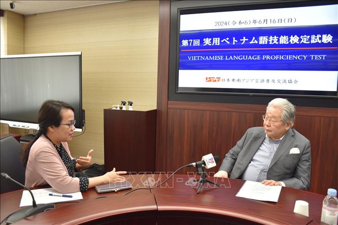 Ise Yoji, Chairman of the Bunsai Gakuen Non-Profit Education Foundation, says that the record number of candidates shows the increased interest of Japanese people in Vietnamese language during an interview with Vietnam News Agency.
