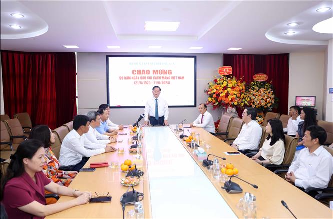 Đồng chí Nguyễn Trọng Nghĩa Uỷ viên Bộ Chính tri, Bí thư Trung ương Đảng, Trưởng Ban Tuyên giáo Trung ương phát biểu tại buổi làm việc. Ảnh: Phương Hoa – TTXVN