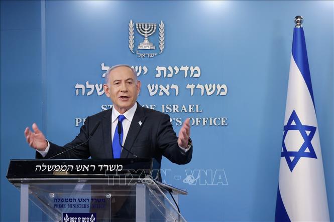 Thủ tướng Israel Benjamin Netanyahu phát biểu họp báo tại Jerusalem. Ảnh: THX/TTXVN