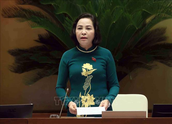 Phó Chủ tịch Quốc hội Nguyễn Thị Thanh điều hành phiên họp. Ảnh: An Đăng - TTXVN