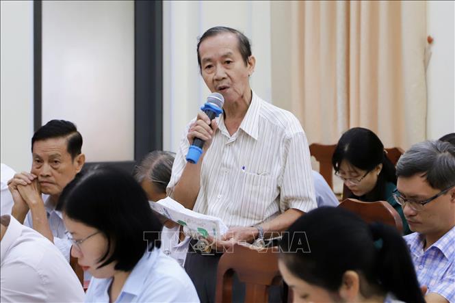 Ông Nguyễn Nho Tình, Ủy viên thường trực Mặt trận Tổ quốc Việt Nam phường 2, Quận 3 phát biểu tại hội nghị. Ảnh: Hồng Giang - TTXVN