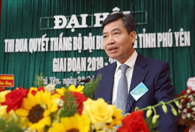 Ông Tạ Anh Tuấn, Phó Bí thư Tỉnh ủy, Chủ tịch UBND tỉnh Phú Yên phát biểu. Ảnh: Xuân Triệu - TTXVN