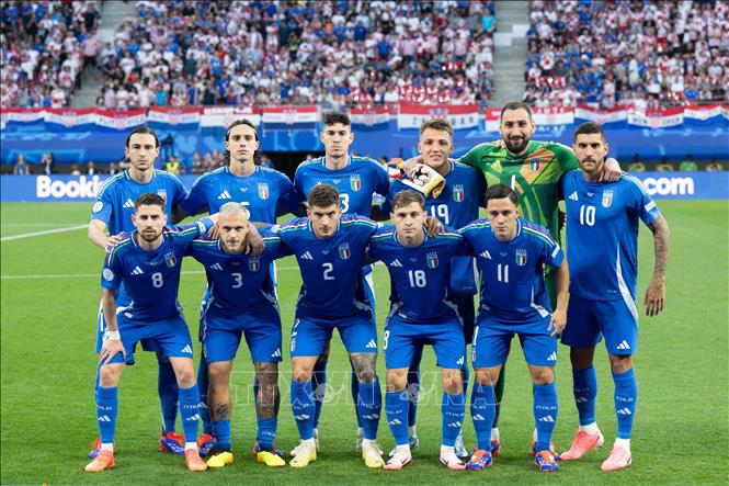 Đội hình tuyển Italy trong trận đối đầu với Croatia ở lượt cuối vòng bảng Euro 2024 ngày 24/6/2024. Ảnh: THX/TTXVN