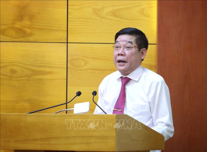 Đồng chí Nguyễn Văn Gấu phát biểu nhận trọng trách mới. Ảnh: Danh Lam -TTXVN