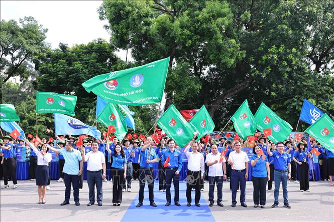 A ceremony is held in Hanoi on July 6 to launch the Hanoi 2024 summer volunteer campaign. VNA Photo: Minh Đức