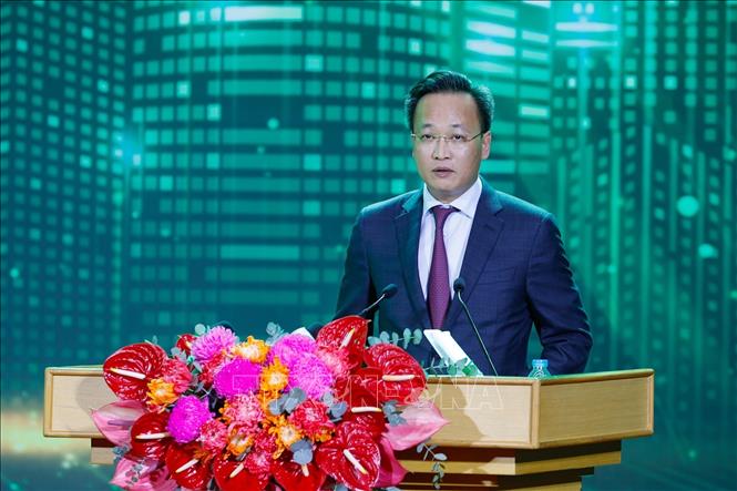 Bí thư Tỉnh uỷ Hưng Yên Nguyễn Hữu Nghĩa tiếp thu ý kiến chỉ đạo của Thủ tướng Phạm Minh Chính. Ảnh: Dương Giang-TTXVN