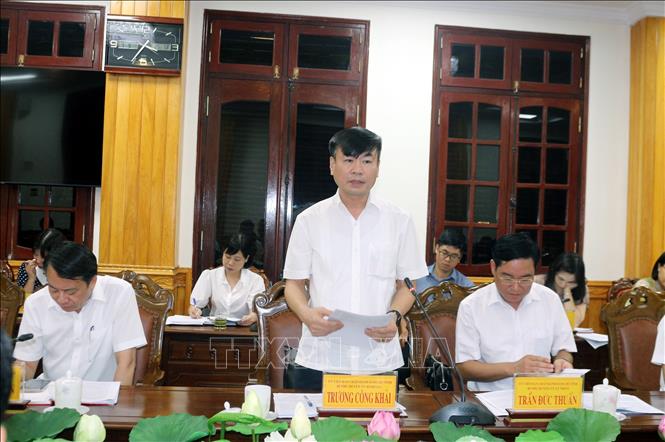 Bí thư Huyện ủy Bình Lục Trương Công Khải phát biểu tại hội nghị. Ảnh: Nguyễn Chinh - TTXVN