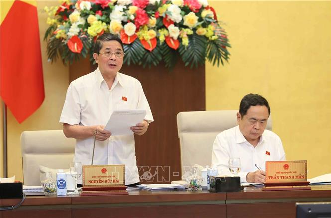 Phó Chủ tịch Quốc hội Nguyễn Đức Hải điều hành phiên họp. Ảnh: An Đăng - TTXVN