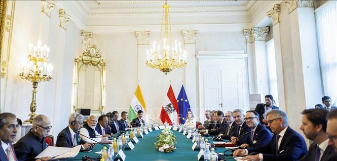 Thủ tướng Ấn Độ Narendra Modi và người đồng cấp Áo Karl Nehammer tại cuộc hội đàm ở Vienna ngày 10/7/2024. Ảnh: ANI/TTXVN 