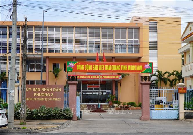 Sau khi sáp nhập, trụ sở làm việc của UBND Phường 1 (mới) sẽ đặt tại trụ sở hiện tại của UBND Phường 2 (thành phố Cao Lãnh). Ảnh: Nhựt An - TTXVN