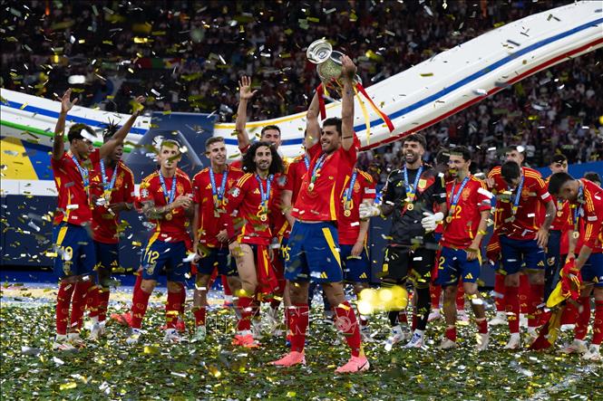 Tại EURO 2024, Tây Ban Nha toàn thắng cả 7 trận ở giải đấu, đánh bại hàng loạt đối thủ tên tuổi để lên ngôi vô địch. Ảnh: THX/TTXVN