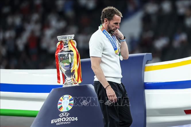 Huấn luyện viên Gareth Southgate đã không thể cùng các học trò giành được danh hiệu mong chờ Vô địch Euro 2024, sau khi tuyển Anh thất bại trước Tây Ban Nha trong trận chung kết ở Berlin (Đức) ngày 14/7/2024. Ảnh: THX/TTXVN