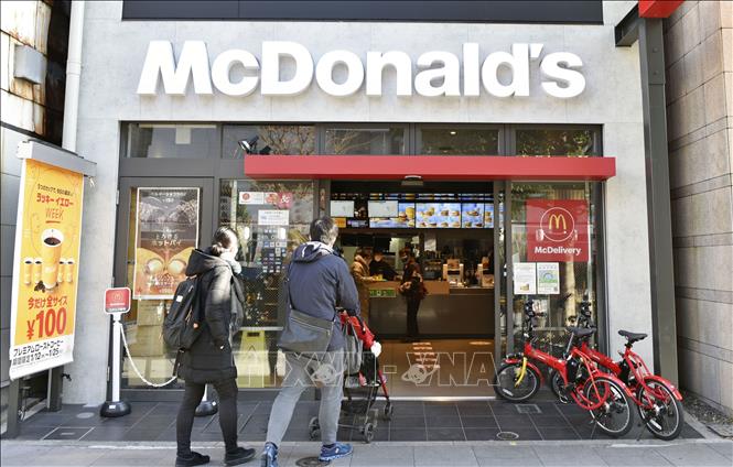 (Tư liệu) Một cửa hàng McDonald's tại Tokyo, Nhật Bản. Ảnh: Kyodo/TTXVN