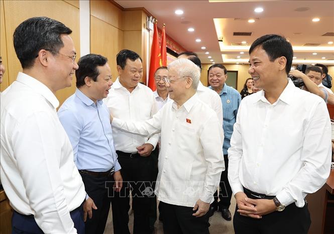 Tổng Bí thư Nguyễn Phú Trọng tiếp xúc cử tri quận Đống Đa (Hà Nội) trước Kỳ họp thứ 6, Quốc hội khoá XV, sáng 14/10/2023. Ảnh: Trí Dũng - TTXVN