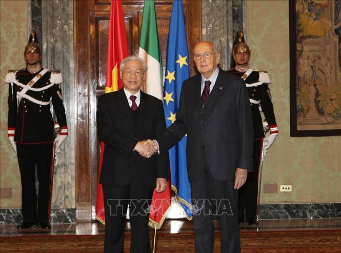 Tổng thống Giorgio Napolitano đón Tổng Bí thư Nguyễn Phú Trọng thăm cấp Nhà nước Cộng hòa Italy (Rome, 21/1/2013). Ảnh: Trí Dũng – TTXVN