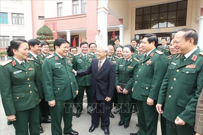 Tổng Bí thư Nguyễn Phú Trọng đến thăm, làm việc với Tổng cục Chính trị Quân đội nhân dân Việt Nam, ngày 27/3/2012. Ảnh: Trí Dũng - TTXVN