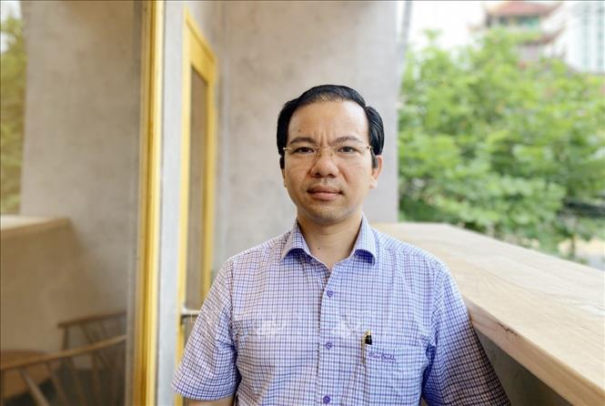 PGS.TS Vũ Tuấn Hưng, Bí thư Đảng ủy, Phó Viện trưởng phụ trách Viện KHXH vùng Nam Bộ, Viện Hàn lâm KHXH Việt Nam xúc động chia sẻ cảm nghĩ của mình khi nói về Tổng Bí thư Nguyễn Phú Trọng. Ảnh: Xuân Khu-TTXVN