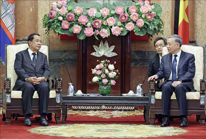 Chủ tịch nước Tô Lâm tiếp Chủ tịch Đảng Nhân dân Campuchia, Chủ tịch Thượng viện Vương quốc Campuchia Samdech Hun Sen. Ảnh: Nhan Sáng-TTXVN