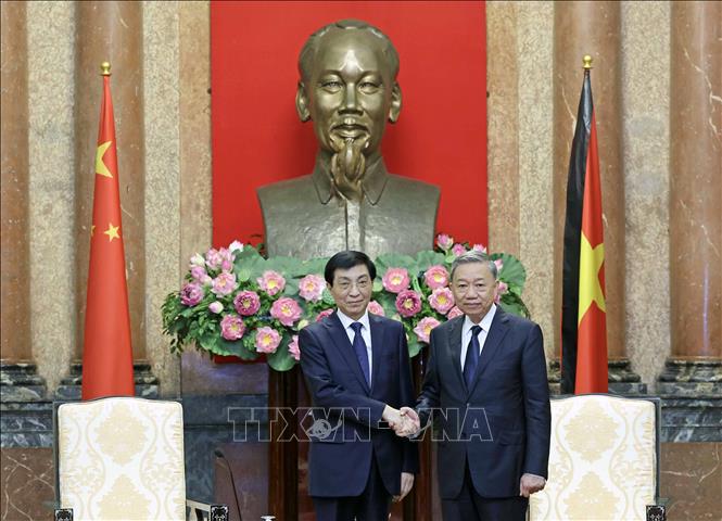 Chủ tịch nước Tô Lâm tiếp Chủ tịch Chính hiệp Trung Quốc Vương Hộ Ninh. Ảnh: Nhan Sáng-TTXVN