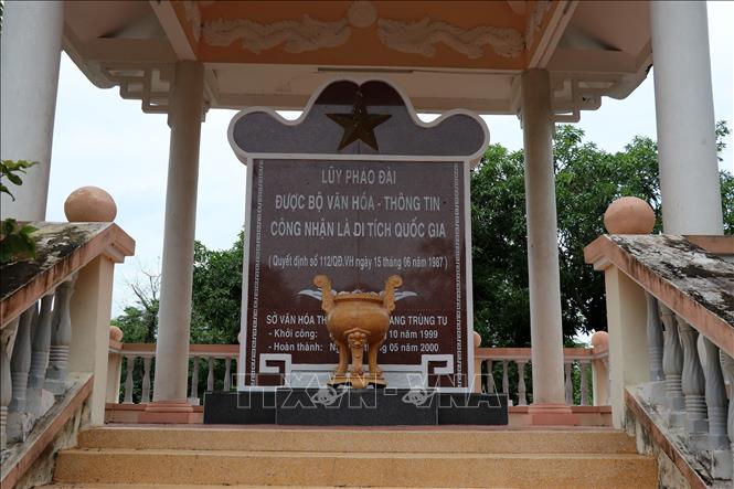 Di tích Lũy Pháo Đài ở xã Phú Tân, huyện Tân Phú Đông, tỉnh Tiền Giang nơi Anh hùng dân tộc Trương Định làm căn cứ chống Pháp. Ảnh: Hữu Chí - TTXVN