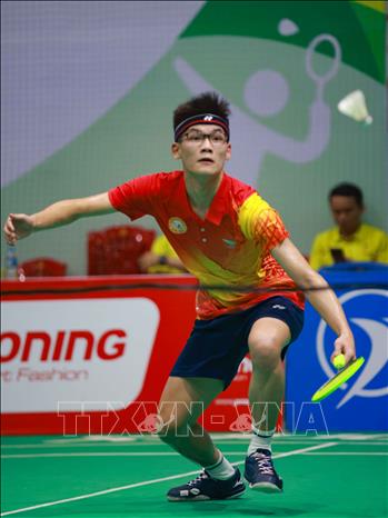 Thi đấu nội dung đơn nam, môn cầu lông trong Hội khỏe Phù Đổng toàn quốc lần thứ 10. Ảnh: Thanh Tùng - TTXVN