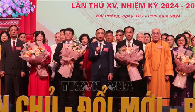 Ông Đào Trọng Đức, Chủ tịch Ủy ban MTTQ Việt Nam thành phố Hải Phòng phát biểu nhận nhiệm vụ. Ảnh: Minh Thu-TTXVN