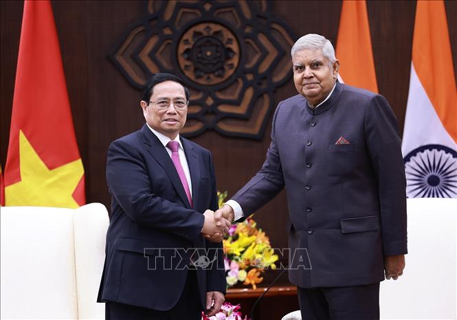 Thủ tướng  Phạm Minh Chính gặp Phó Tổng thống, Chủ tịch Thượng viện Ấn Độ Jagdeep Dhankhar. Ảnh: Dương Giang-TTXVN