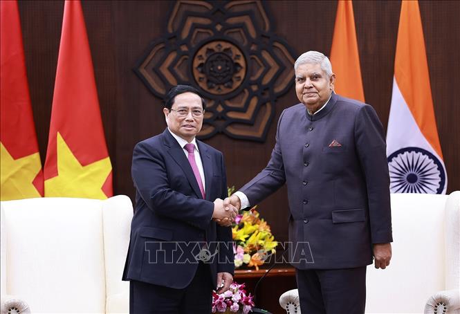 Thủ tướng  Phạm Minh Chính gặp Phó Tổng thống, Chủ tịch Thượng viện Ấn Độ Jagdeep Dhankhar. Ảnh: Dương Giang-TTXVN