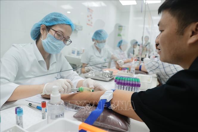 Khu vực lấy mẫu xét nghiệm cho bệnh nhân. Ảnh: Minh Quyết - TTXVN