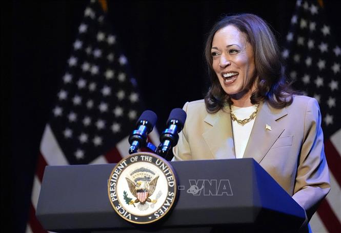 Phó Tổng thống Mỹ Kamala Harris trong cuộc vận động quỹ tranh cử tại Pittsfield, Massachusetts ngày 27/7/2024. Ảnh: Getty Images/TTXVN