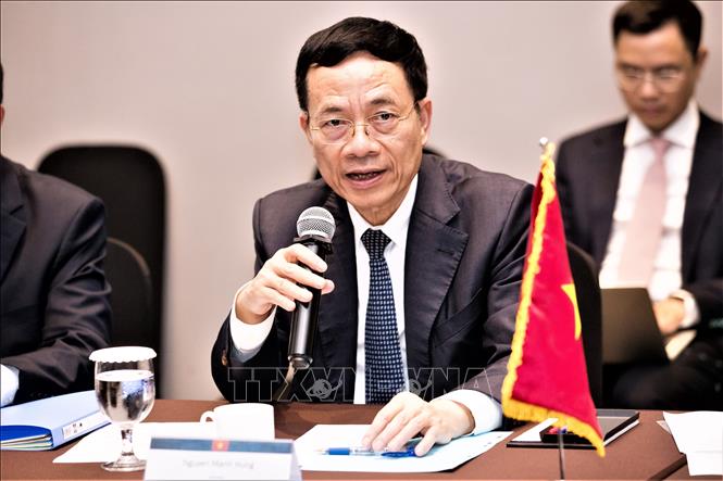 Bộ trưởng Thông tin và Truyền thông Nguyễn Mạnh Hùng. Ảnh: Khánh Vân - TTXVN tại Hàn Quốc