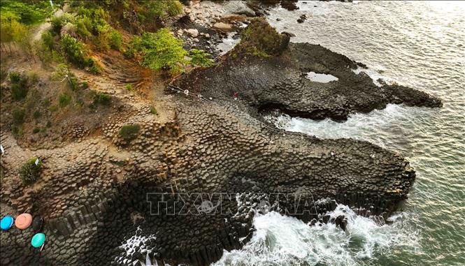 The main area of Ghenh Da Dia spreads over 2,700sq.m. VNA Photo: Vũ Sinh